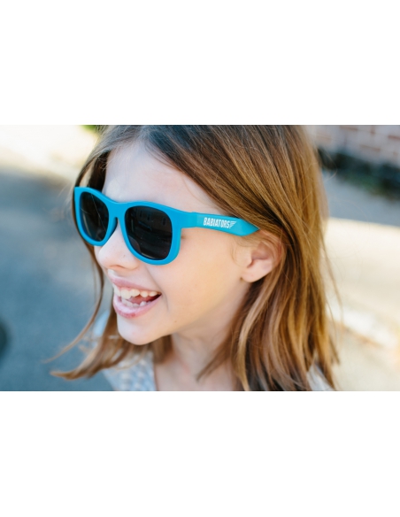 Okulary przeciwsłoneczne dla dzieci Babiators Aces Navigator Blue Crush lustrzane szkła 6+