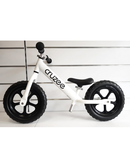 Rowerek biegowy Cruzee 12 SAFE biały czarne koła