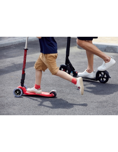 Hulajnoga Maxi Micro Deluxe Red LED