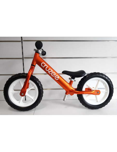 Rowerek biegowy Cruzee 12 SAFE pomarańczowy białe koła