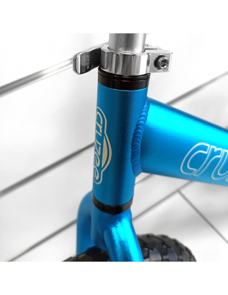 Rowerek biegowy Cruzee 12 SAFE niebieski białe koła