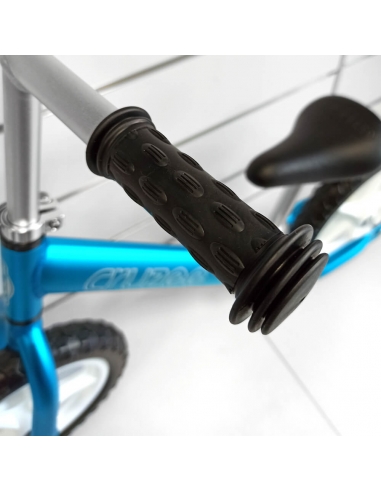 Rowerek biegowy Cruzee 12 SAFE niebieski białe koła