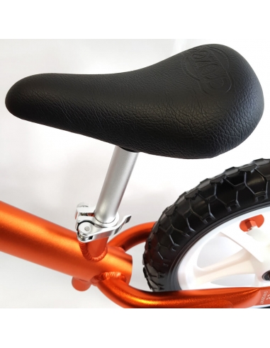 Rowerek biegowy Cruzee 12 SAFE pomarańczowy białe koła