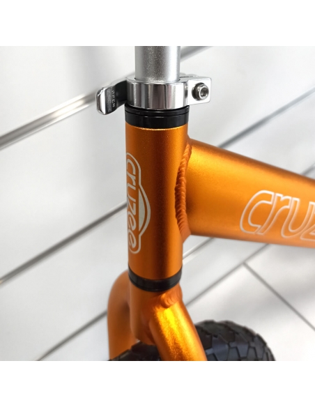 Rowerek biegowy Cruzee 12 SAFE złoty białe koła