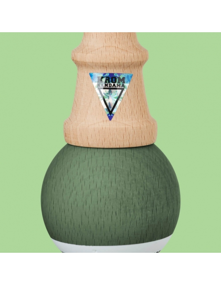 Kendama Krom POP Fade L.E. Pistachio Kendama Krom POP Fade L.E. Pistachio