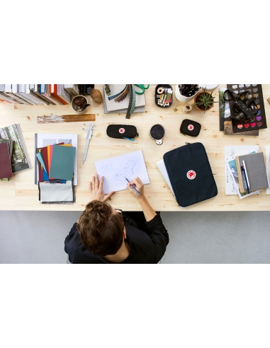 Piórnik Fjallraven Kanken Black