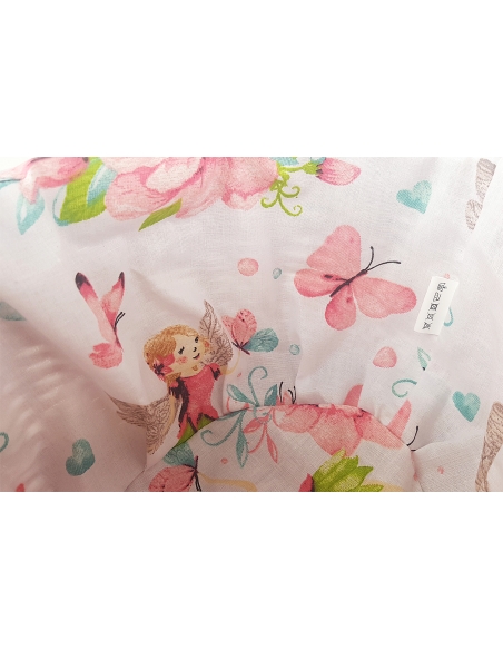 Różowy wiklinowy koszyk na rower dziecięcy, z wyściółką Calineczka (mocowany na haki)