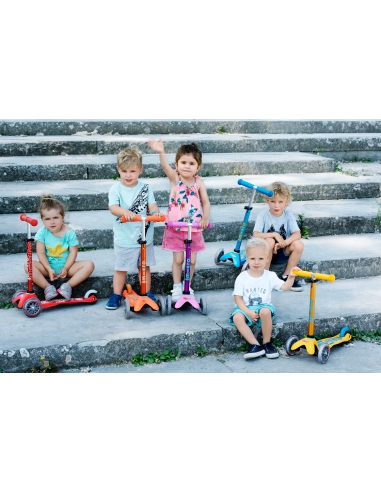 Błękitna trójkołowa hulajnoga Mini Micro Deluxe Ocean Blue MMD046