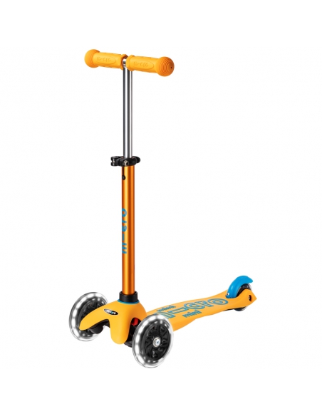 Trójkołowa hulajnoga Mini Micro Deluxe LED Apricot (świecące koła)