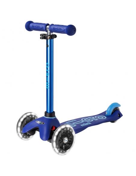Niebieska trójkołowa hulajnoga Mini Micro Deluxe LED Blue (świecące koła)