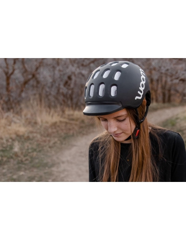 Kask dziecięcy woom Kids czarny