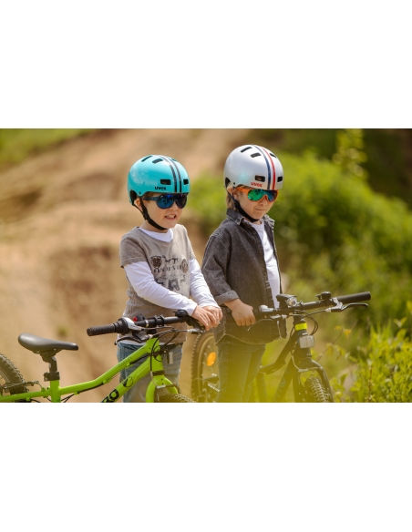 Kask dziecięcy Uvex Kid 3 Kask dziecięcy Uvex Kid 3