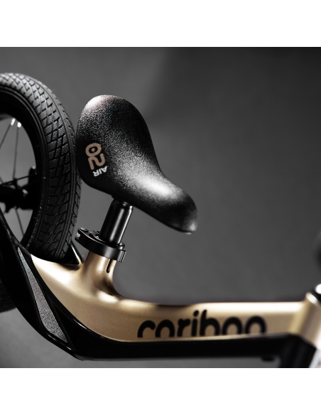 Rowerek biegowy Cariboo Magnesium Air Black/Gold (pompowane koła)