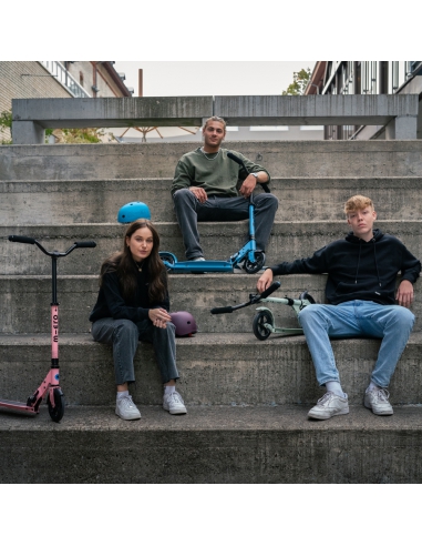 Hulajnoga dwukołowa Micro Speed Deluxe Alaskan...