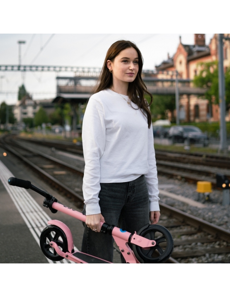 Hulajnoga dwukołowa Micro Speed Deluxe Neon Rose