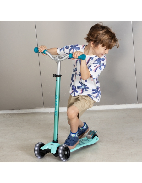 Hulajnoga Maxi Micro Deluxe PRO LED Vibrant Blue (świecące koła)