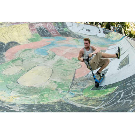 Hulajnoga wyczynowa Micro MX Freeride Street niebiesko-czarna