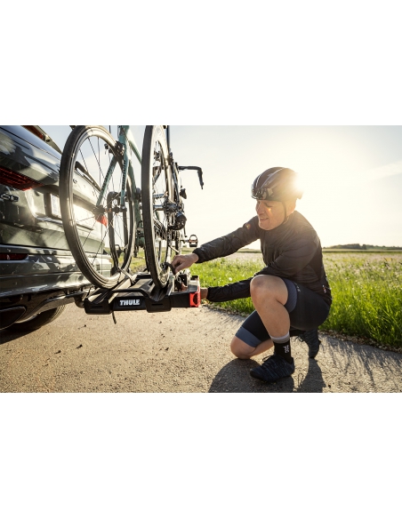Bagażnik rowerowy na hak składana platforma Thule EasyFold XT Bagażnik rowerowy na hak składana platforma Thule EasyFold XT