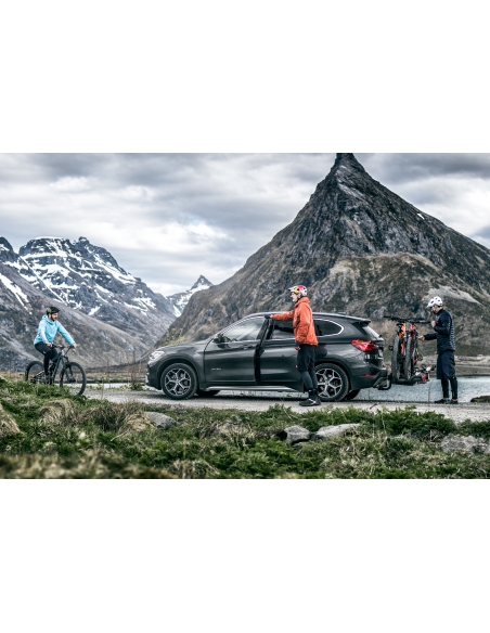 Bagażnik rowerowy na hak platforma Thule VeloSpace XT (na 3-4 rowery) Aluminum/Black