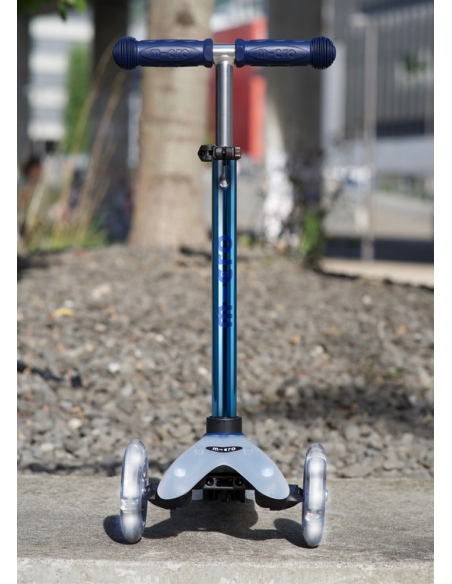 Hulajnoga Mini Micro Deluxe FLUX LED Neochrome Navy (świecące koła, półprzeźroczysty podest)