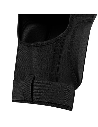 Ochraniacze na kolana FOX Launch D3O Knee Guards Black