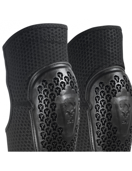 Ochraniacze na łokcie TSG ElbowGuard Chamber Black