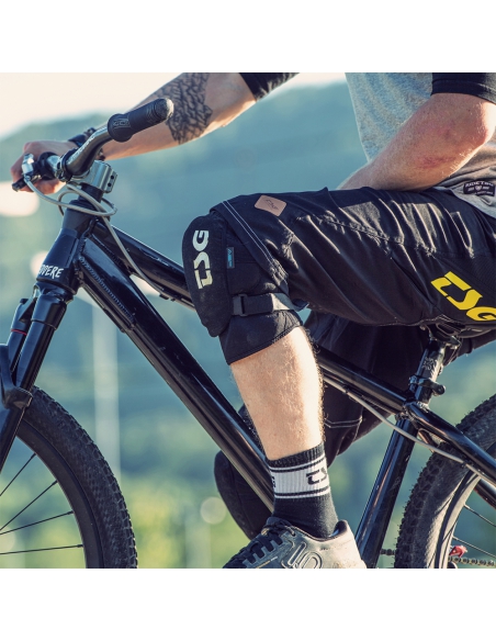 Ochraniacze na kolana TSG KneeGuard Tahoe A Black