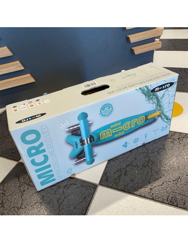 OUTLET Hulajnoga Mini Micro Deluxe ECO LED Mint [uszkodzone opakowanie]