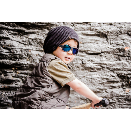 Okulary przeciwsłoneczne dla dzieci Babiators Polaryzacja Black Ops Black niebieskie szkła