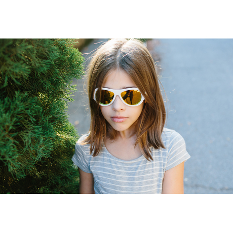 Okulary przeciwsłoneczne dla dzieci Babiators polaryzacja Wicked White