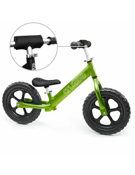 Rowerek biegowy Cruzee 12 SAFE zielony (osłona kierownicy) + pasek do noszenia GRATIS