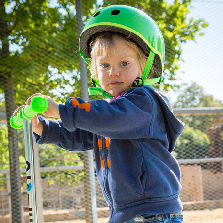 Kask Micro neonowy zielony