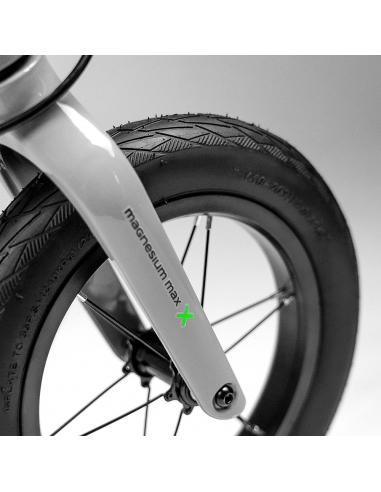 Rowerek biegowy CARIBOO Magnesium MAX Black/Grey (hamulec, pompowane koła)