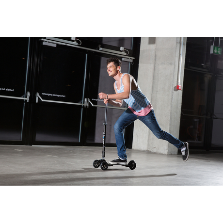 Hulajnoga Micro Kickboard Compact 2w1 czarna