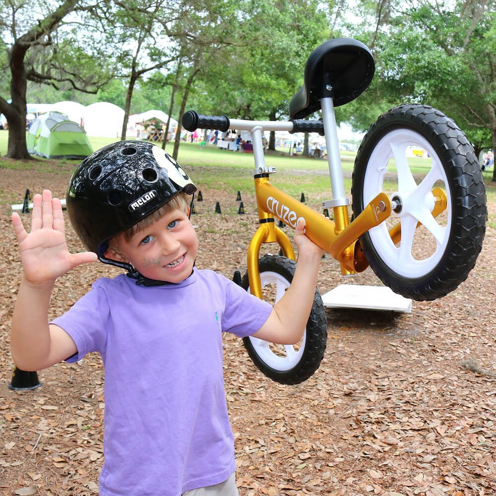 Czy waga rowerka biegowego na znaczenie?