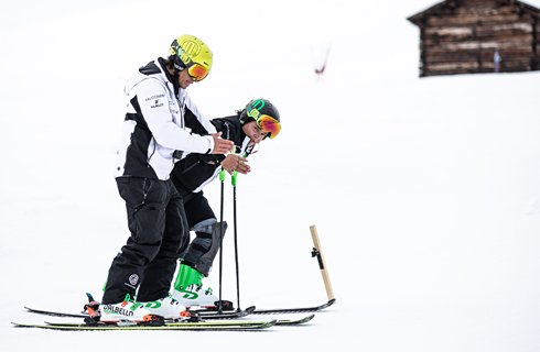 Juniorskie narty Völkl Racetiger JR