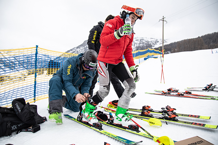 Juniorskie narty Völkl Racetiger JR