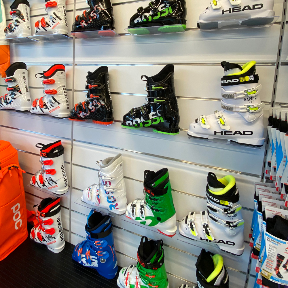 Projekt Junior RACE - Kaski narciarskie